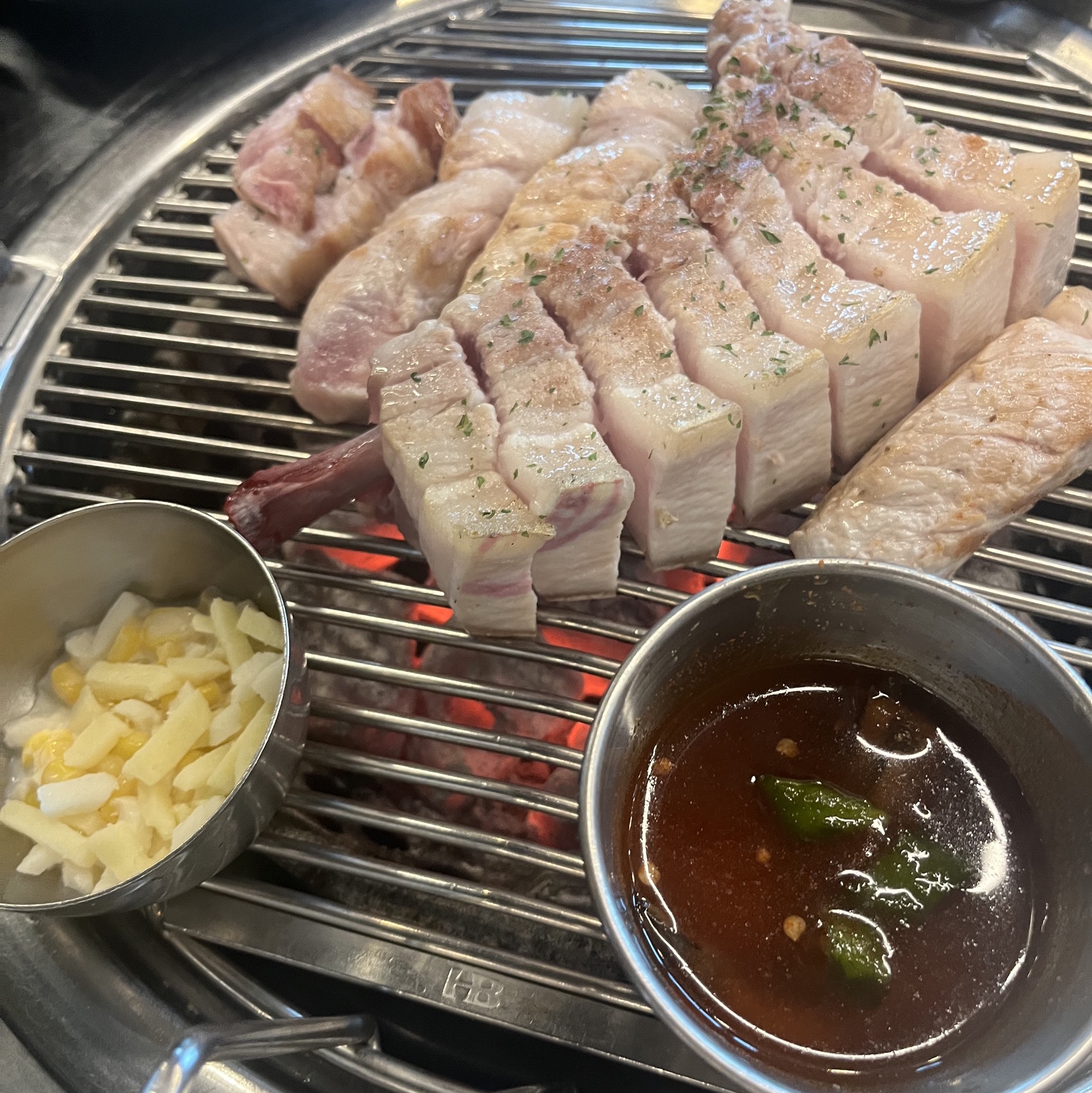 까망돼지 맛집