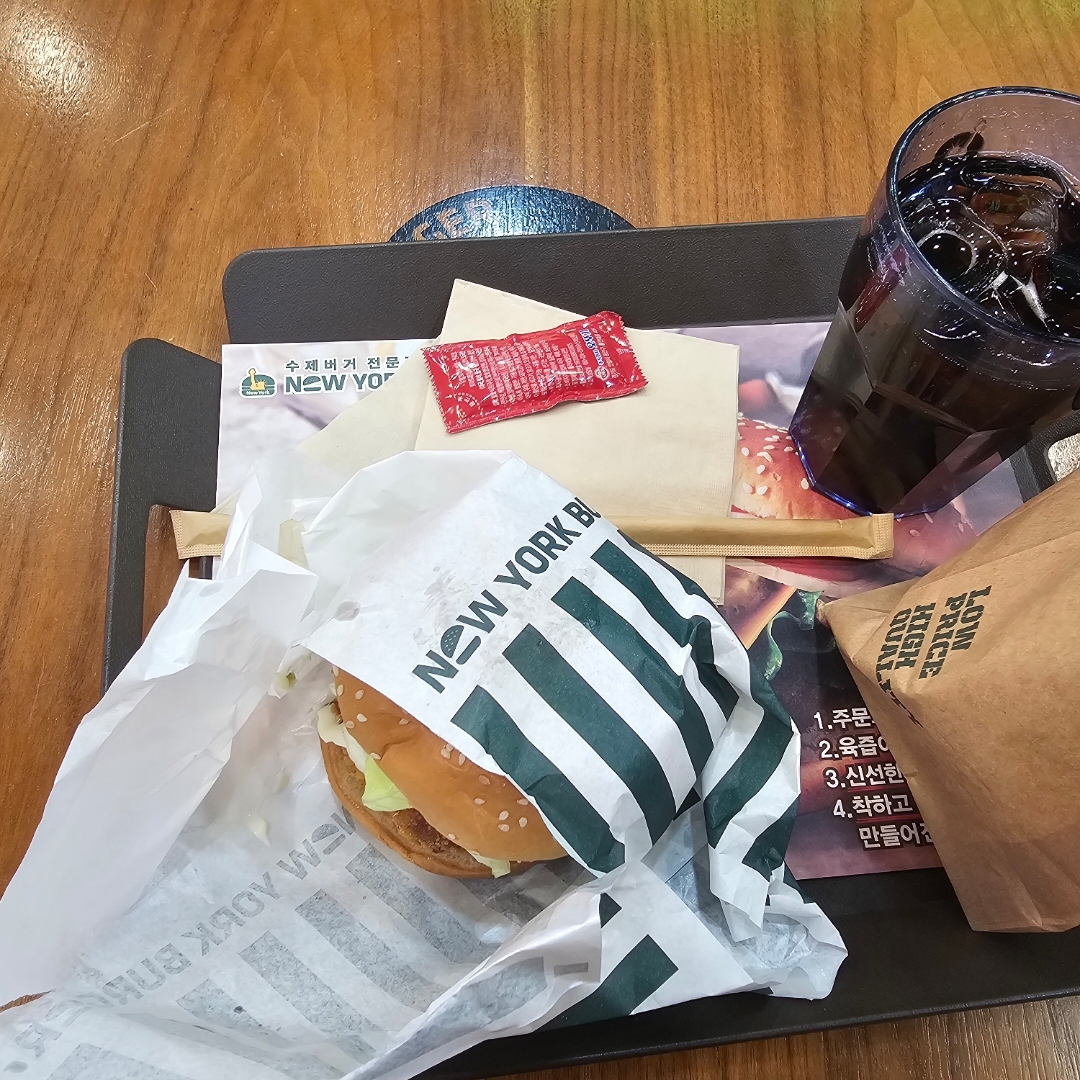 역시 뉴욕버거는 튀김류가 맛있다.