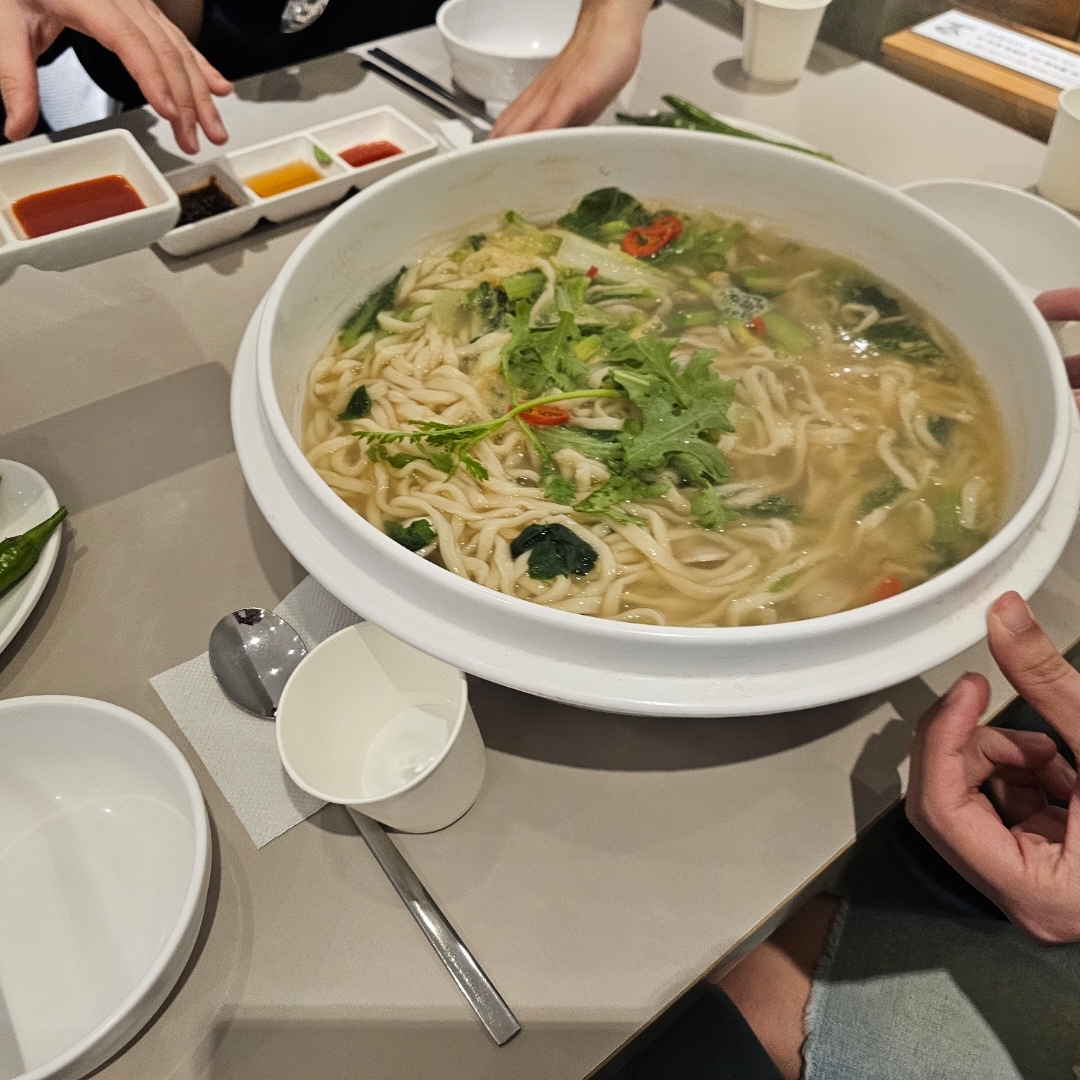 조조칼국수 성수점