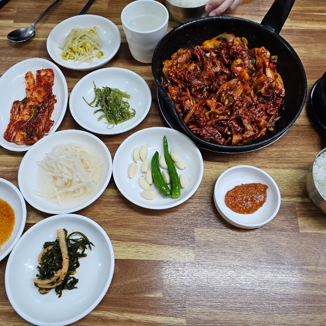 모든게 다 자극적
