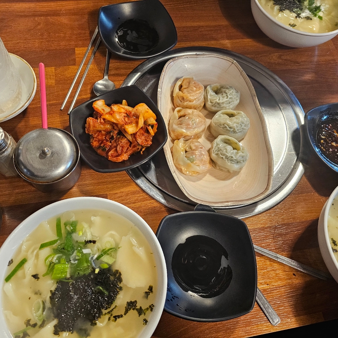 종로할머니칼국수 종로본점